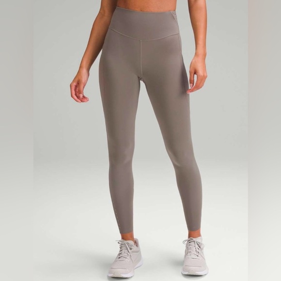 lululemon athletica Pants - Lululemon Fast and Free High Rise Tight - Size 6